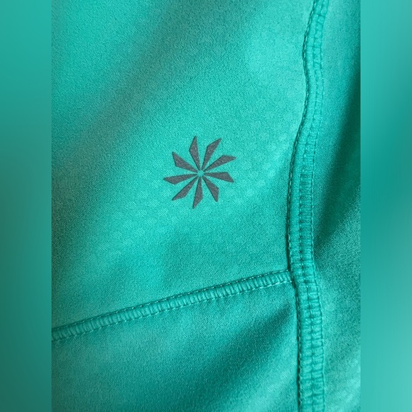 ATHLETA | Dobby be free skort/tennis skirt Medium - Picture 6 of 7